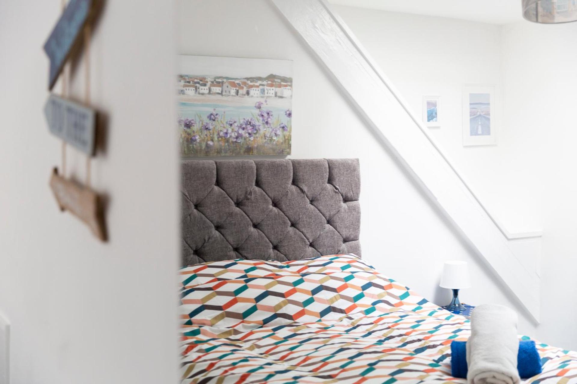 Palace Surf Hostel