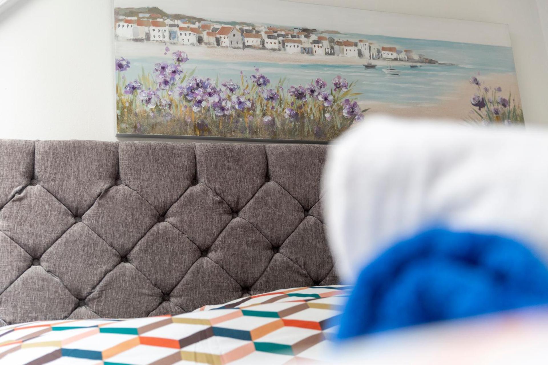 Palace Surf Hostel New Quay